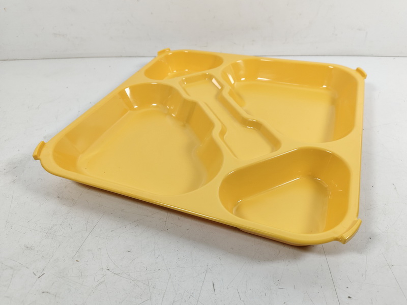 bandeja compartimentada comedor hosteleria colegio plastico 3.7x34x34 30u